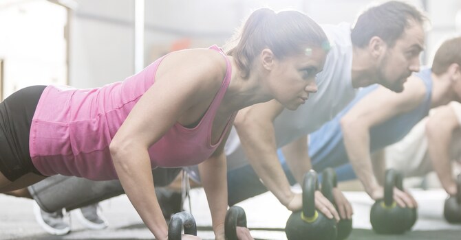 Newborn Visitors Sign image